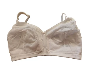 Sujetador de copa completa Bon Marche UK 38E blanco sin alambres mezcla de algodón encaje - Imagen 1 de 3