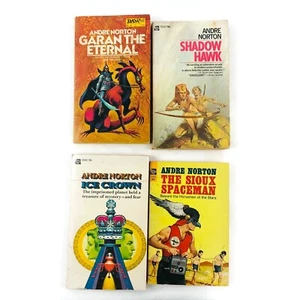 4 livres vintage First Ed Andre Norton Ice Crown The Sioux Spaceman Shadow Hawk etc. - Photo 1/12