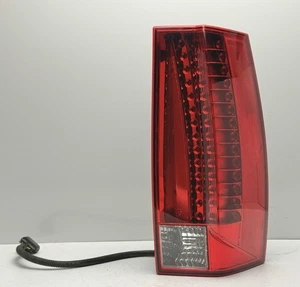 Cadillac Escalade ESV 2007-2014 Passenger Right Tail Light OEM - Picture 1 of 13
