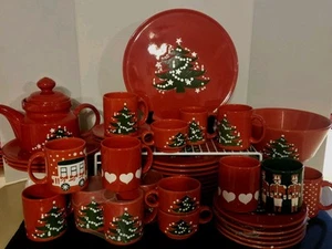 Vintage Waechtersbach roter Weihnachtsbaum Keramik Sammlung! Riesiges Set 43 Teile Neu - Bild 1 von 15