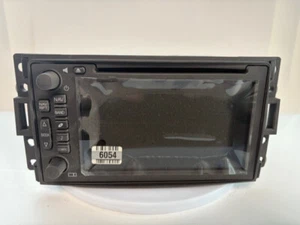 06-10 HUMMER H3 H-3 NAVIGATION CD RADIO OEM - Picture 1 of 3
