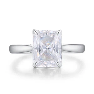 Flawless 4.04ct Cubic Zirconia Emerald Cut 9x7mm Anniversary Ring 10K White Gold - Picture 1 of 9