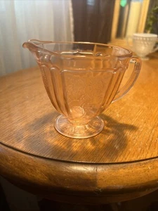 Anchor Hocking Mayfair Open Rose Pink Depression Glass Creamer - Picture 1 of 4