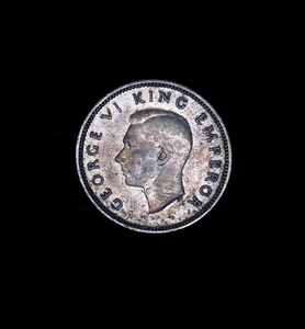 Moneda de plata 1937 Nueva Zelanda seis 6 peniques AU - Imagen 1 de 2