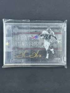 Thurman Thomas Calcio su Card Auto /99 Regal Runners 2017 Majestic Football - Foto 1 di 2