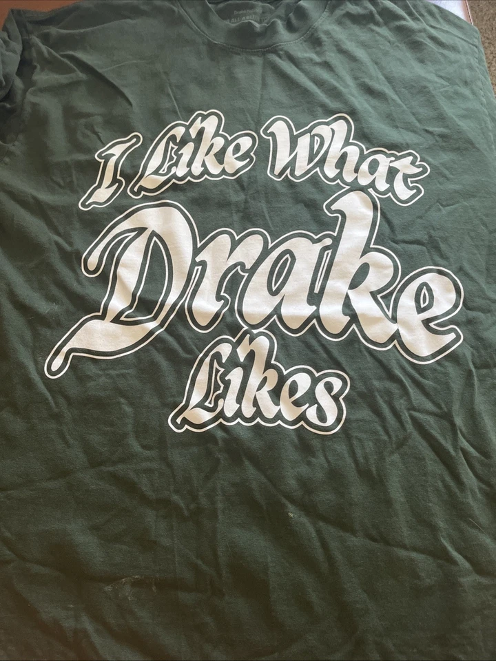 Camiseta Drake Its All A Blur Tour Verde y Blanco Drake "I Like What Drake Likes" M Foto 1 de 1