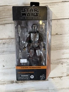 Star Wars Hasbro The Black Series The Mandalorian #01 The Mandalorian w/ Beskar - Picture 1 of 5