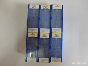 300PCS SDMT09T312-NM YBG212 SCMT32.53-NM YBG212 Inserto in carburo lama girevole CNC - Foto 1 di 5