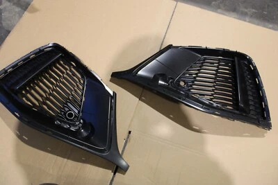 AUDI Q8 SQ8 S LINE FRONT BUMPER RIGHT AND LEFT GRILLE 4M8807682A 4M8807681A NEW - Image 1 of 4