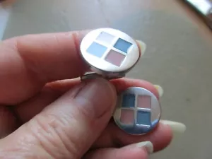 VINTAGE RETRO SILVER TONE PINK BLUE ENAMEL CHEQUERED GENTS MENS UNISEX CUFFLINKS - Picture 1 of 3