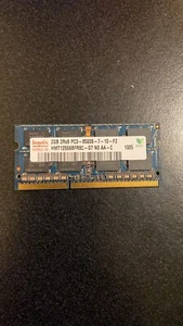 MODULO SODIMM 2 GB HYNIX HMT125S6BFR8C-G7 (A/N HMT125S6BFR8C-G7) usato - Foto 1 di 2