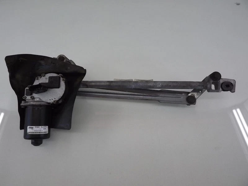 2008-2009 PONTIAC G8 Windshield Wiper Motor Transmission Assembly Linkage OEM - Image 1 of 3
