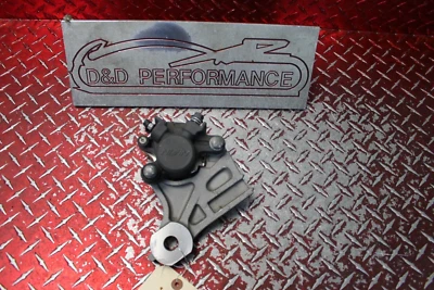 Yamaha FZ6 FZ6R 2009-2017 OEM PINZA DE FRENO TRASERA Y SUSPENSIÓN BUENAS PASTILLAS FZ46 Foto 1 de 4