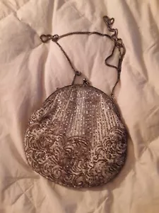 LA REGALE SILBER Perlen Abend schöne Handtasche Clutch Handtasche Satin innen - Bild 1 von 7