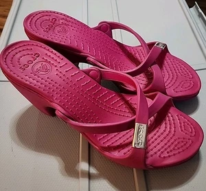 Crocs Cyprus IV Damen-Sandale mit Absatz Fiucia Größe 10 - Bild 1 von 4