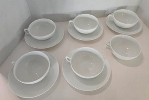 Vintage Melitta Weiß Kaffeetassen und Untertassen Made in Germany - Bild 1 von 6