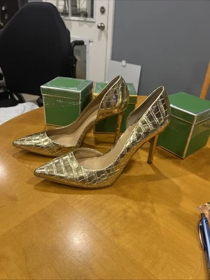 Bombas INC Kenjay Gold, talla 10M, nuevas sin caja Foto 1 de 4