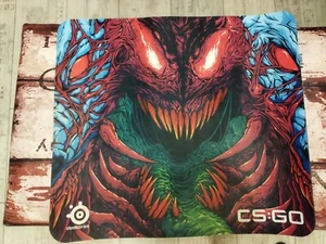 SteelSeries QcK+ CS:GO Hyperbeast Edition 63800 Mouse Pad - Picture 1 of 3