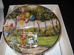 NUEVO Plato de Coleccionista de Dominic John Mingolla Calhoun - Imagen 1 de 4