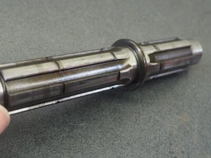 HONDA CB750K2 1975 23220-371-000 COUNTERSHAFT 9061 - Picture 1 of 5