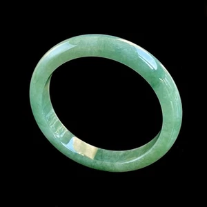 【KATHY JADE】Emerald With Green Jadeite Bangle Bracelet《56mm》《Grade A》 - Picture 1 of 6