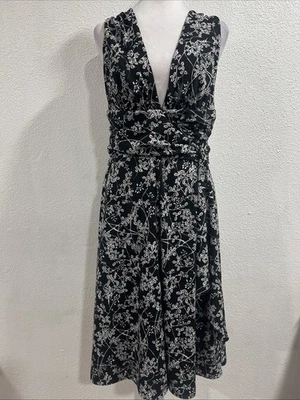 Vestido Acampanado Casa Blanca Mercado Negro Floral Espalda Cruzada Talla 14 Foto 1 de 4