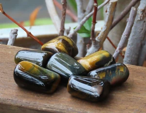 Piedras de caída de cristal pulido ojo de tigre de grado grande 2 piezas franqueo rastreado - Imagen 1 de 7