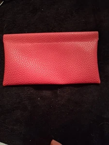 Travel Cluth Pink Leather Coin Purse - Picture 1 of 3