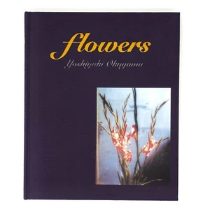 "Flowers" Yoshiyuki Okuyama AKAAKA 2021 Photographer New 152 pages From Japan - Foto 1 di 5