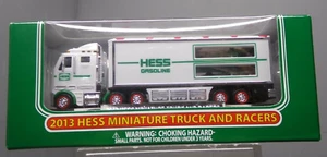 Camión miniatura Hess 2013 juguete diecast diecast Hess miniatura y corredores nuevo en caja - Imagen 1 de 7