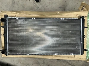 New Radiator Fits Volkswagen Eurovan Camper By 701121253 E 701121253 K - Picture 1 of 5