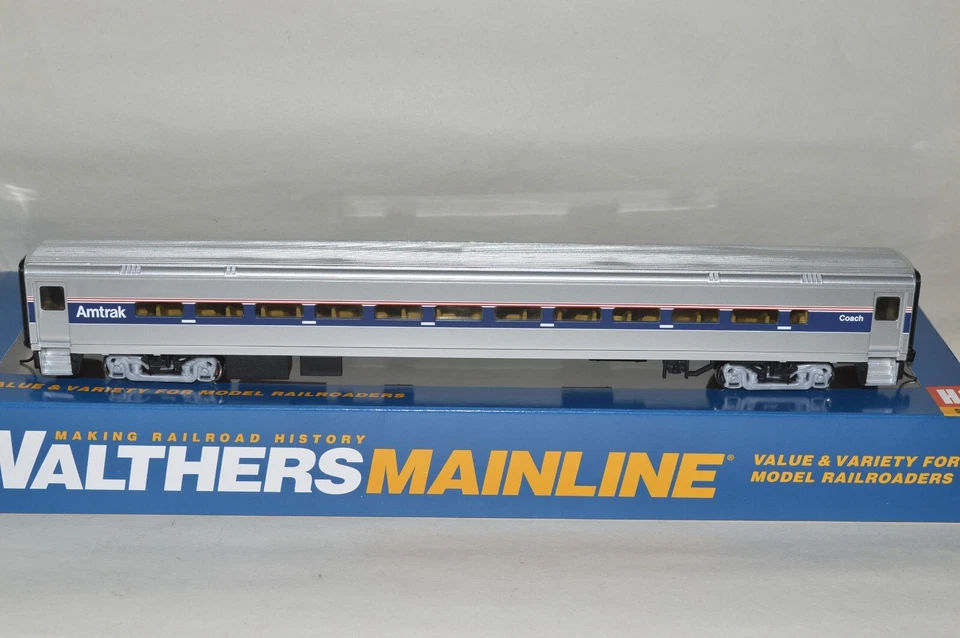 Walthers 910-31001 85' Horizon Fleet Coach Amtrak Phase IV Passenger Car HO Scal
