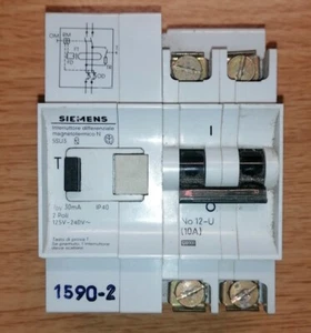 Interruttore Magnetotermico differenziale Siemens 5SU3 2 poli 15 A, 30 mA,10kA - Bild 1 von 1