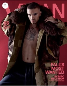 Romeo Beckham V- Man VMAN MAGAZINE NEW MINT Condition - Foto 1 di 1