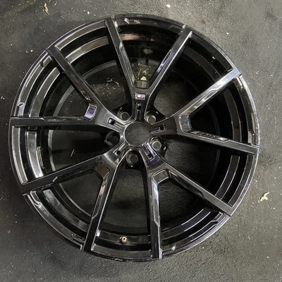 Roda dianteira BMW toda preta 840i M850i fabricante de equipamento original 20” 2021-2024 aro fábrica 86422C - Imagem 1 de 4