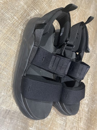 Sandalo sportivo Ugg donna taglia 11 nero La Cloud stile donna: 1136814