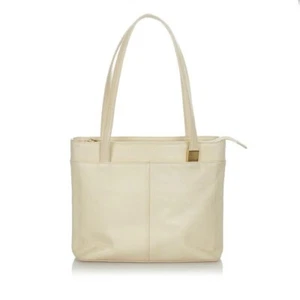 Burberry Nova Check Shoulder Bag Leather White Authentic - Picture 1 of 24