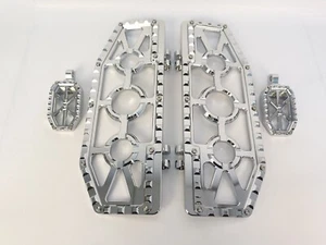 MX Driver Passenger Floorboard Footpegs For Harley Touring Electra Street Glide - Picture 1 of 7