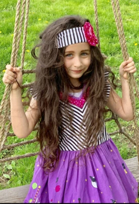 Elenor Rose-talla 7/8-Merry Go Round-vestido-cebra-conejo-jirafa-avestruz Foto 1 de 4