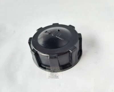 Tapa del tanque de aceite nuevo para Suzuki GT100 GT125 GT185 GT380 GT550 GT750 GP100 GP125 RE5 Foto 1 de 4