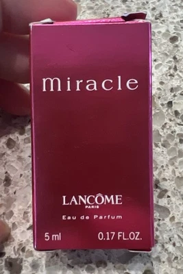 Lancome MIRACLE Eau De Parfum 5 ml/.17 fl oz Travel Mini Perfume Fragrance New! - Image 1 of 3