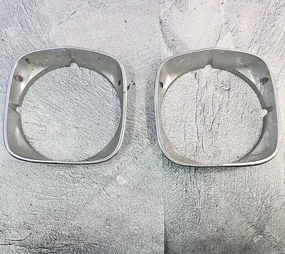Pair Pontiac 480859 480860 1971-1972 Grand Prix LH RH Chrome Headlight Bezel OEM - Image 1 of 4