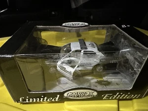 GEARBOX NORWOOD MASS POLICE FCV SCALE 1/43 ***NEW IN BOX*** - Picture 1 of 2