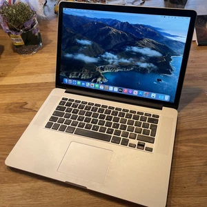 Apple Macbook Pro 15" Mid 2014 - Intel Core i7 - 16GB Ram - 500GB SSD - Picture 1 of 9