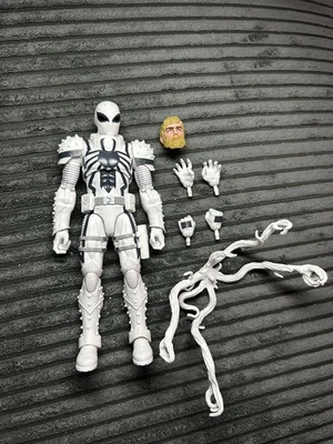 Marvel Legends Agent Anti-Venom Magic The Gathering Foto 1 de 2