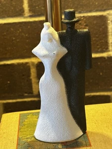 Estatuilla de vidrio para pareja nupcial serie pasarela Kosta Boda escultura firmada - Imagen 1 de 9