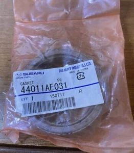 Subaru OEM Front, Rear Catalytic Converter Gasket New In Bag - Picture 1 of 3