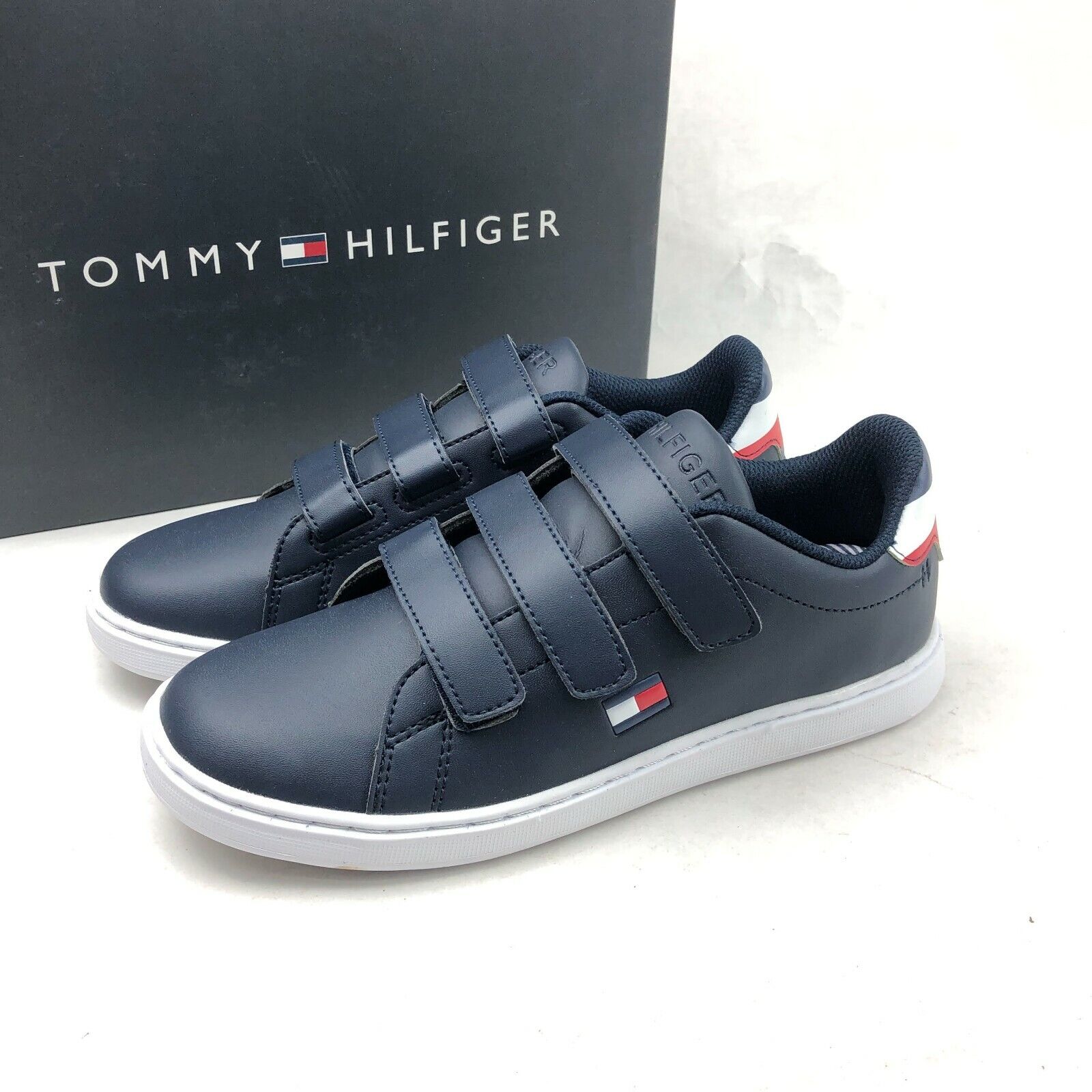 Tommy Hilfiger Iconic Court Alt Sneakers TH100020C Hook and Loop Navy