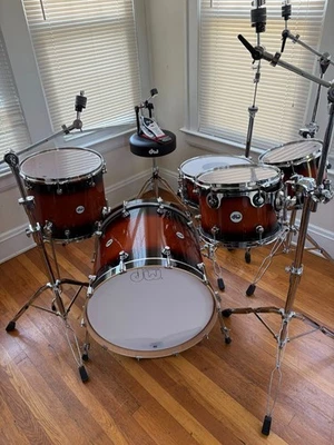 Juego de batería 5 piezas DW Design Series Tobacco Burst - Donación de base de música DW Foto 1 de 4