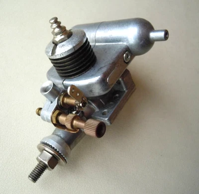 Enya 06-II T.V. 0.99cc Vintage 2-Stroke Glow Model Engine with Muffler, Used f/s - Image 1 of 4